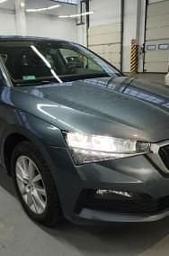 Używany Skoda Scala 110 KM (80 kW) 2021 Szary Hatchback