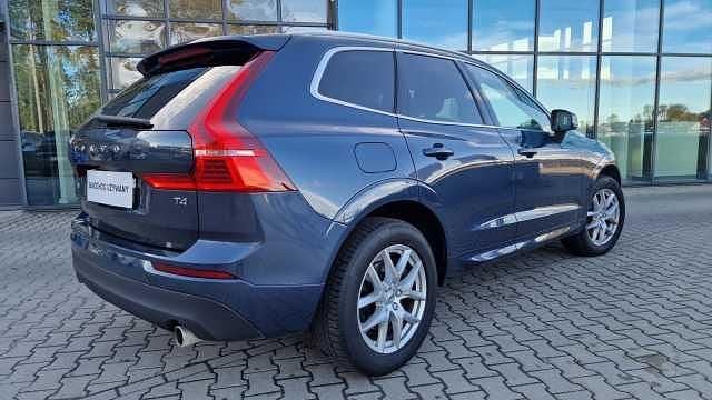 Używany Volvo XC60 190 KM (139 kW) 2020 Niebieski SUV