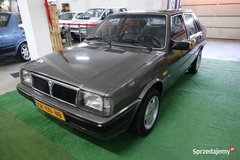 Używany 1988 Lancia Prisma Sedan/Limuzyna | 14 000 zł - Obraz 1/4
