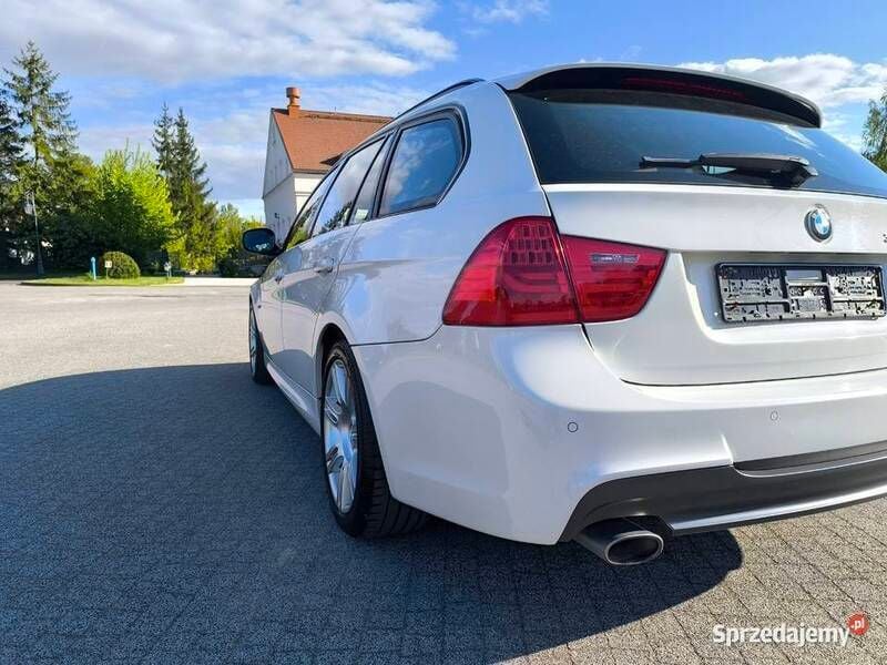 Używany BMW 320 2011 Biały Kombi