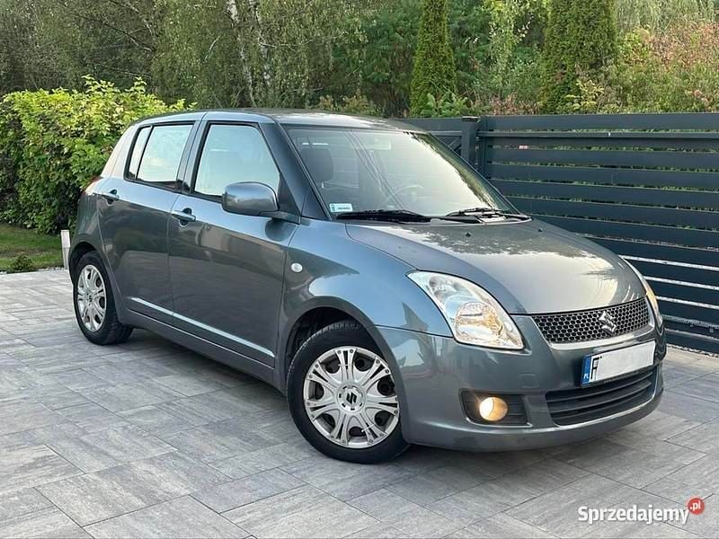 Używany 2009 Suzuki Swift Sedan/Limuzyna | 23 300 zł (Drogi) - Obraz 1/4