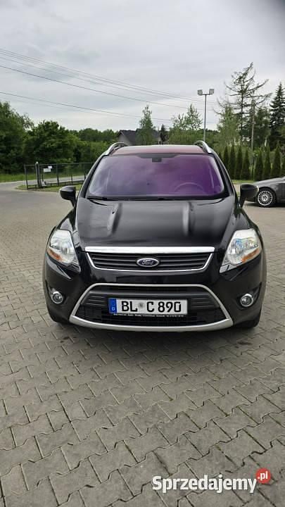 Czarny Używany 2010 Ford Kuga SUV | 28 900 zł (Uczciwa cena) - Obraz 1/4