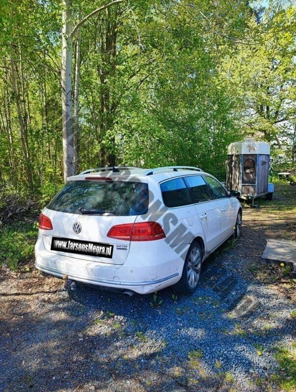 Używany VW Passat 170 KM (125 kW) 2012 Biały Kombi
