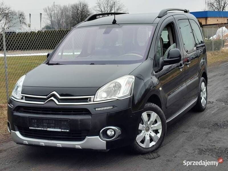 Używany Citroën Berlingo XTR 2012 Czarny Minivan