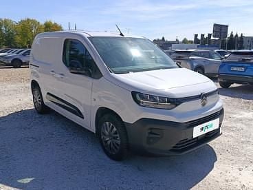 Używany Citroën Berlingo 102 KM (75 kW) 2024 Biały Minivan