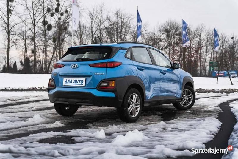 Używany Hyundai Kona 120 KM (88 kW) 2019 Niebieski SUV