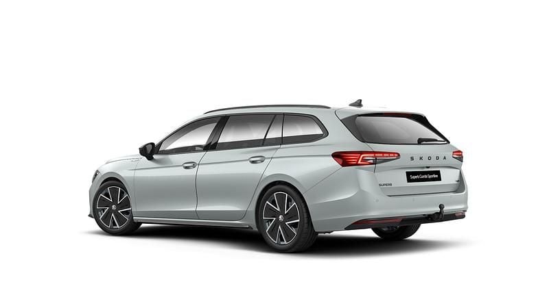 Srebrny pebble metalizowany Nowe 2026 Skoda Superb SportLine Kombi | 250 700 zł (Uczciwa cena) - Obraz 1/3