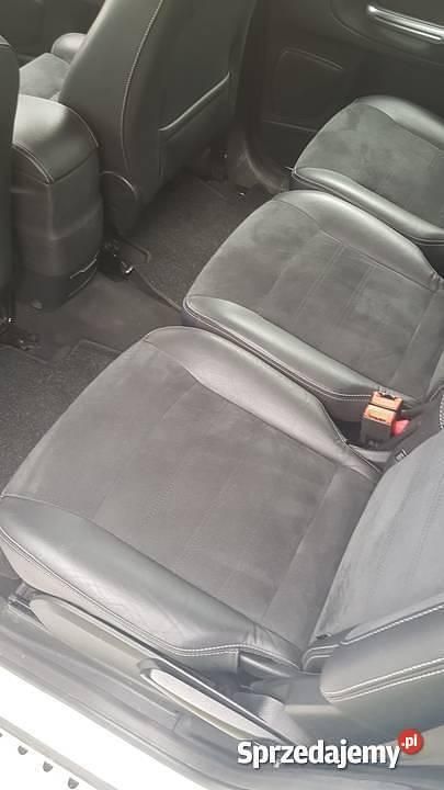 Używany 2011 Ford S-MAX Titanium Minivan | 27 900 zł (Uczciwa cena) - Obraz 1/4