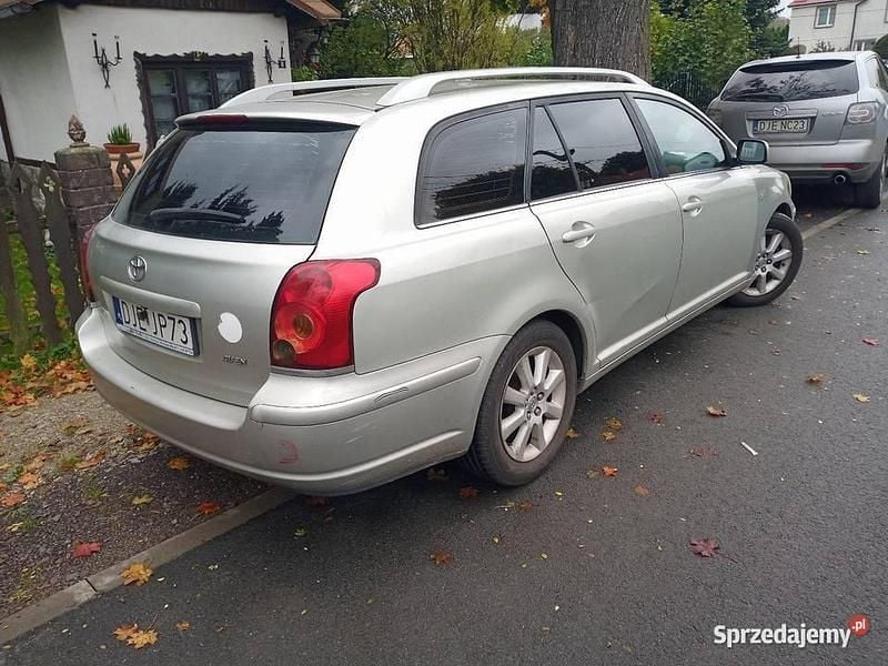 Używany 2004 Toyota Avensis Kombi | 3500 zł (Super Cena) - Obraz 1/4