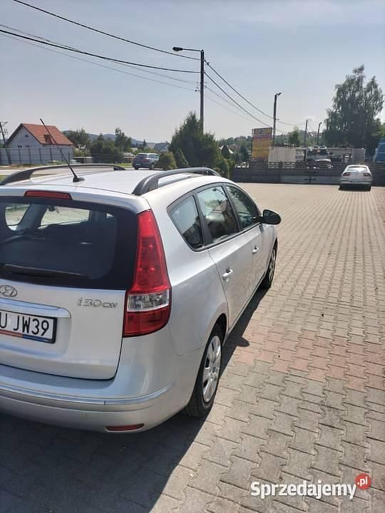 Używany Hyundai i30 2008 Szary Sedan/Limuzyna