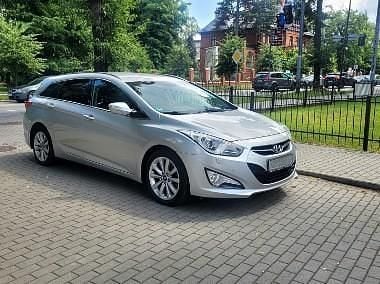 Srebrny Używany 2013 Hyundai i40 Premium Kombi | 29 800 zł (Uczciwa cena) - Obraz 1/4
