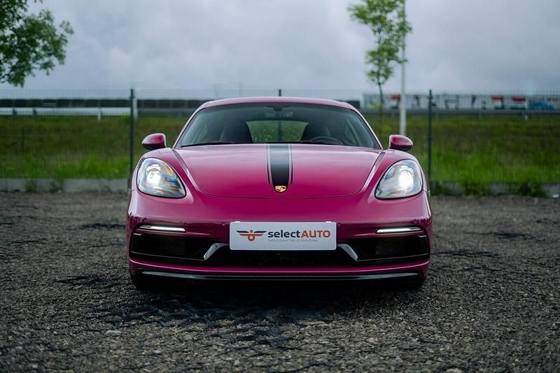 Używany Porsche 718 Cayman Edition 300 KM (220 kW) 2023 Fioletowy (metalik) Coupe