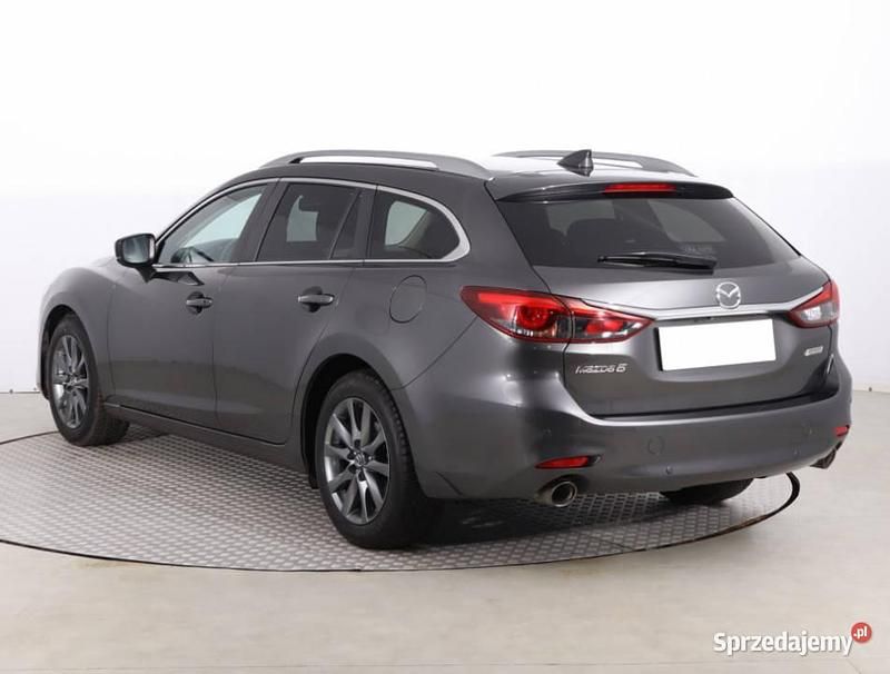 Używany Mazda 6 2018 Szary Kombi