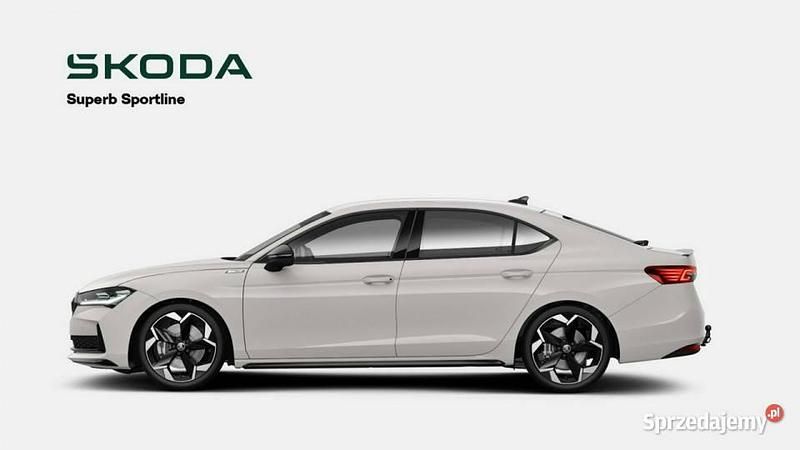 Nowe Skoda Superb SportLine 2026 Biały Sedan/Limuzyna