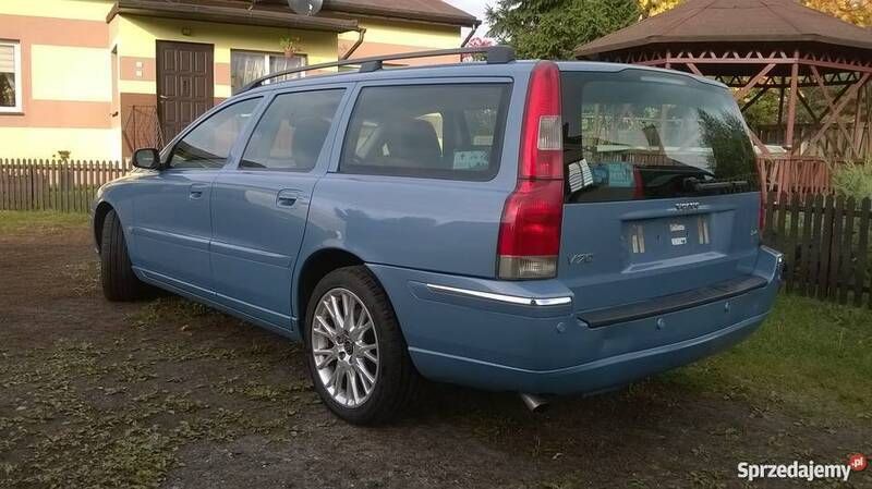 Niebieski Używany 2005 Volvo V70 Kombi | 999 zł - Obraz 1/4