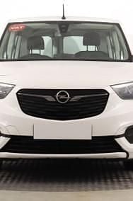 Używany Opel Combo 102 KM (75 kW) 2020 Biały Minivan