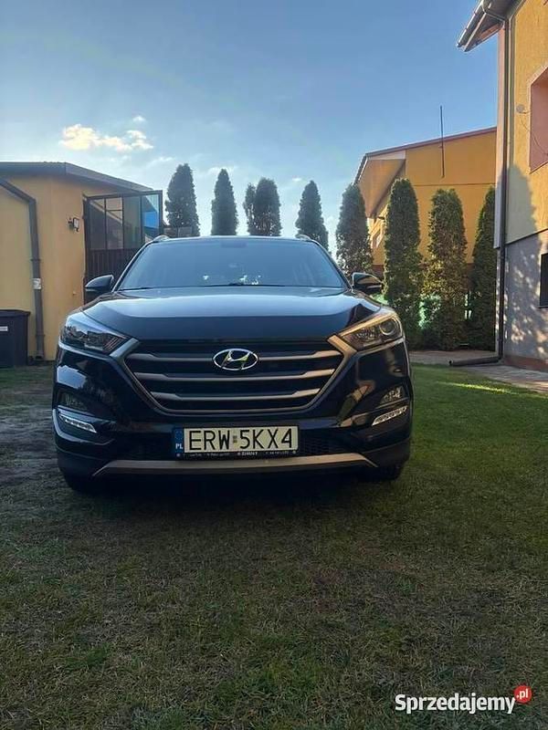 Używany Hyundai Tucson 2016 Czarny SUV