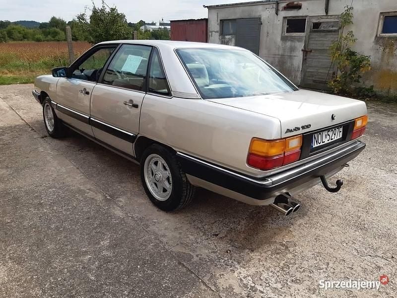 Używany Audi 100 1987 Złoty Sedan/Limuzyna