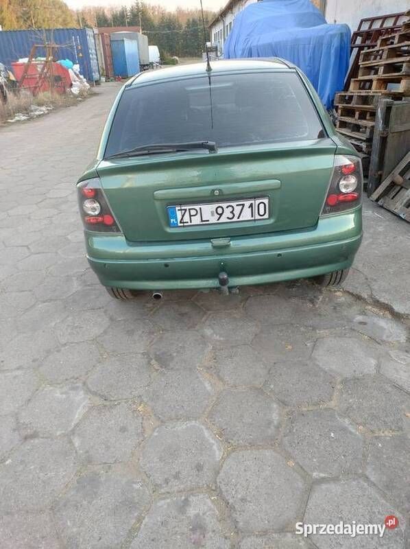 Używany Opel Astra 1999 Zielony Sedan/Limuzyna
