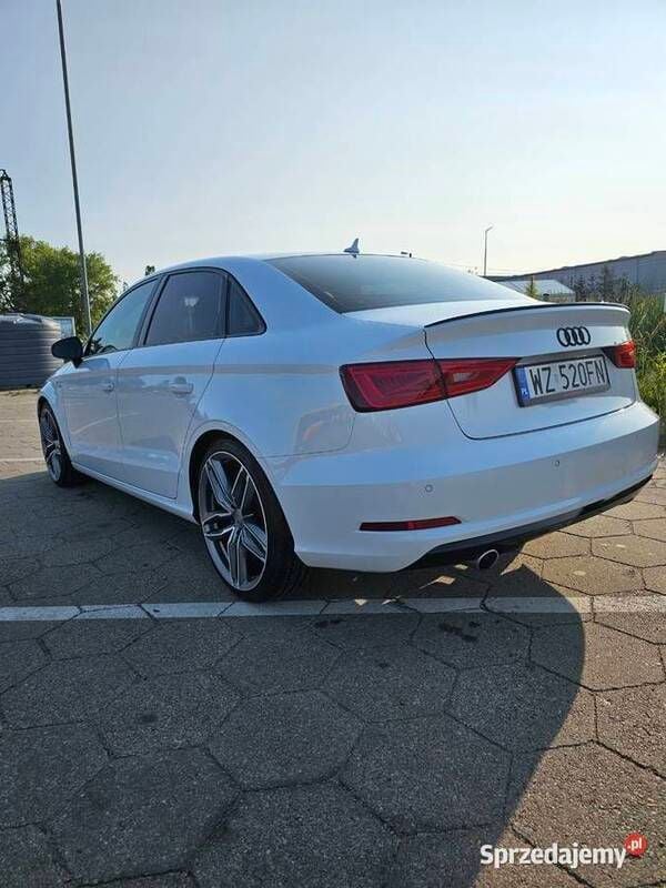 Biały Używany 2014 Audi A3 S-Line Sedan/Limuzyna | 69 999 zł - Obraz 1/4