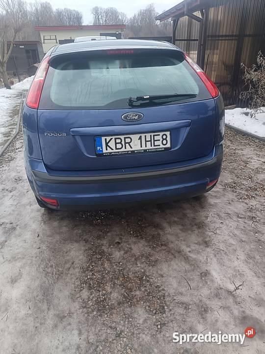 Używany Ford Focus 2004 Granatowy Hatchback