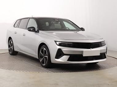 Srebrny Używany 2024 Opel Astra Kombi | 88 499 zł - Obraz 1/4
