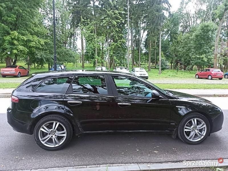 Używany Alfa Romeo 159 2010 Czarny Kombi