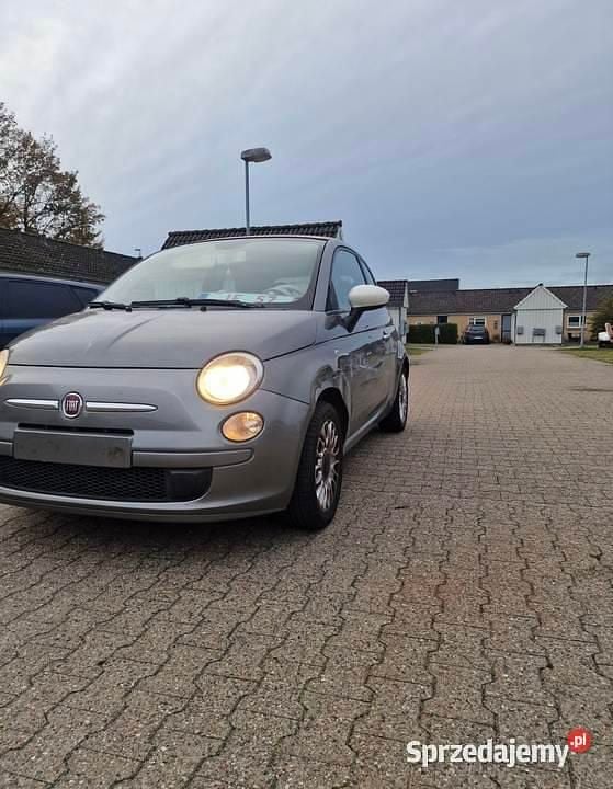 Używany 2010 Fiat 500C Kabriolet | 8500 zł - Obraz 1/4