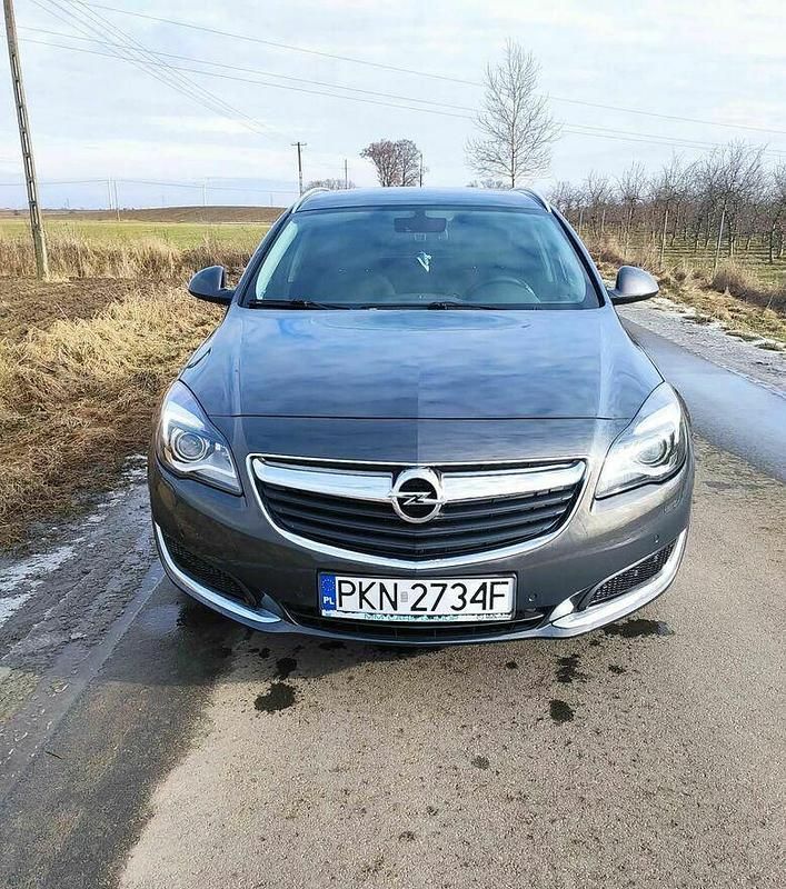Używany Opel Insignia 2016 Szary Kombi
