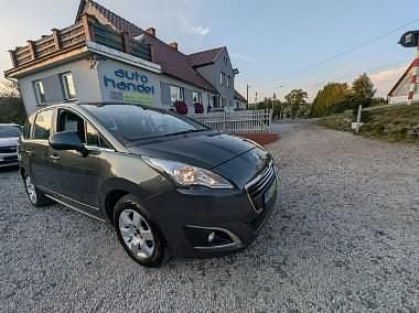 Szary (metalik) Używany 2015 Peugeot 5008 Minivan | 24 900 zł (Super Cena) - Obraz 1/4