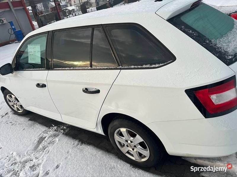 Używany Skoda Fabia 2015 Biały Kombi