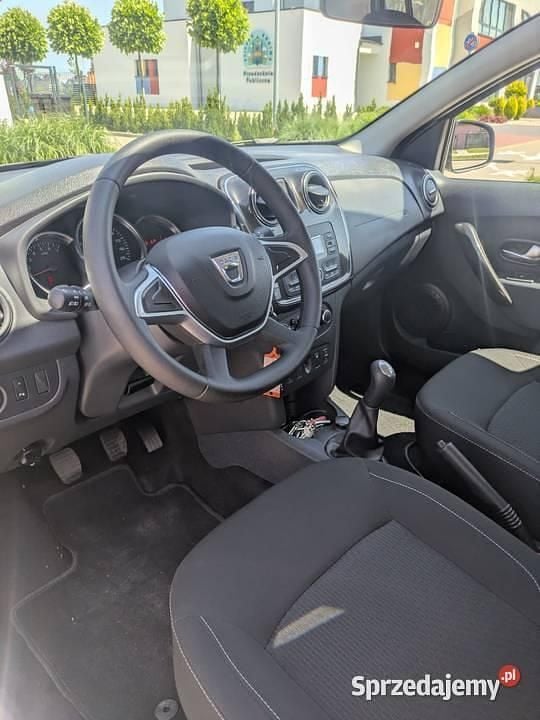 Brązowy Używany 2018 Dacia Sandero Hatchback | 24 900 zł (Super Cena) - Obraz 1/4