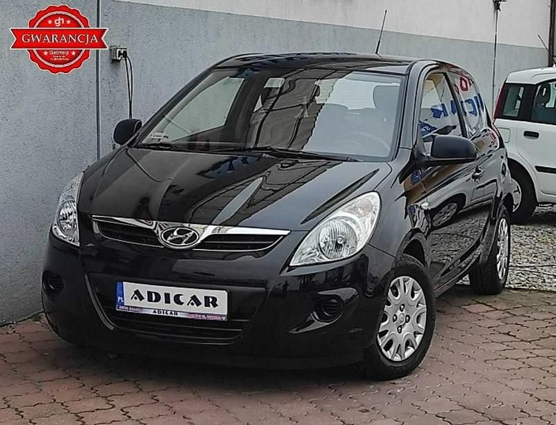 Czarny Używany 2010 Hyundai i20 Hatchback | 13 800 zł (Dobra cena) - Obraz 1/4