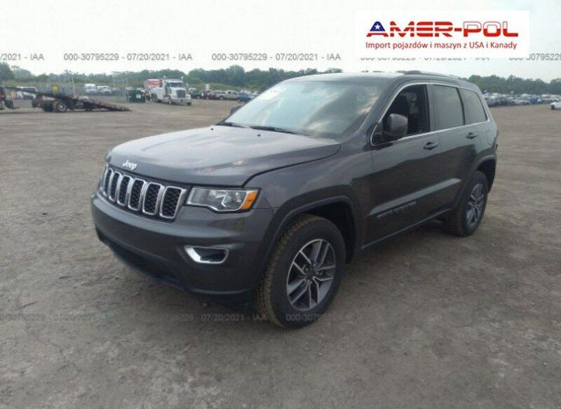 Szary Używany 2020 Jeep Grand Cherokee Laredo SUV | 120 000 zł - Obraz 1/4