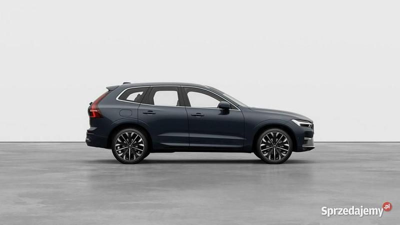 Nowe Volvo XC60 Ultra 2026 Niebieski SUV