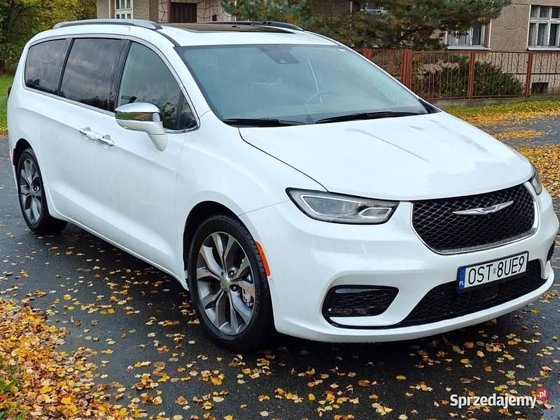Używany Chrysler Pacifica Limited 2019