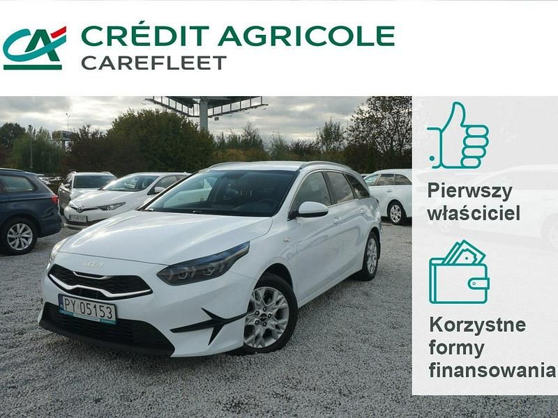 Biały Używany 2022 Kia Ceed Hatchback | 50 000 zł (Super Cena) - Obraz 1/4
