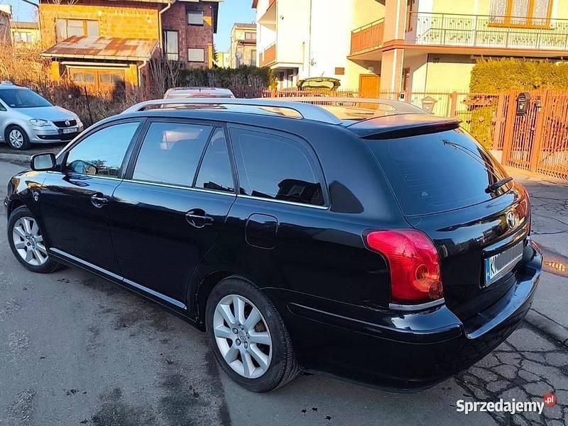 Używany 2004 Toyota Avensis | 6200 zł (Uczciwa cena) - Obraz 1/3