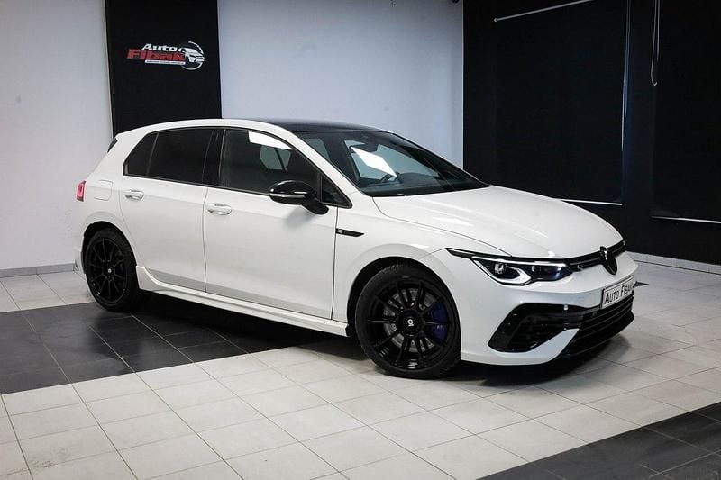 Używany VW Golf VIII 320 KM (235 kW) 2021 Biały Hatchback