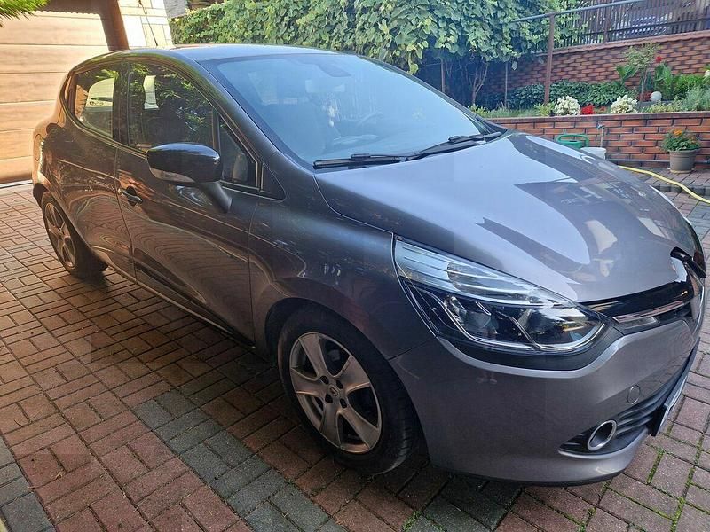 Szary Używany 2013 Renault Clio IV Hatchback | 28 900 zł (Uczciwa cena) - Obraz 1/4