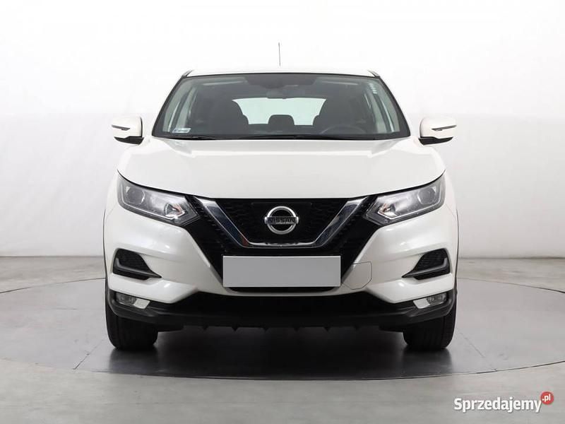 Biały Używany 2017 Nissan Qashqai SUV | 58 999 zł (Uczciwa cena) - Obraz 1/4