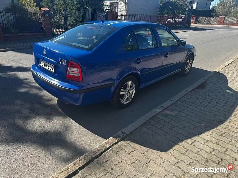 Niebieski Używany 2006 Skoda Octavia Sedan/Limuzyna | 4400 zł (Uczciwa cena) - Obraz 1/4