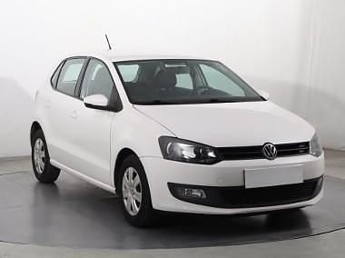Biały Używany 2013 VW Polo Hatchback | 25 999 zł (Uczciwa cena) - Obraz 1/4