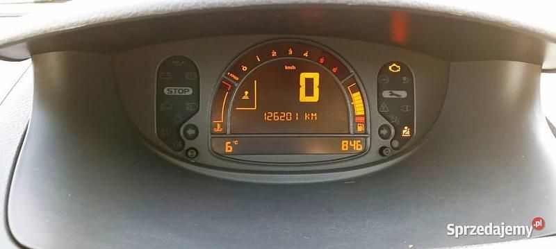 Czarny Używany 2012 Renault Modus Minivan | 10 499 zł (Uczciwa cena) - Obraz 1/4