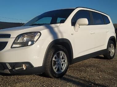 Używany 2012 Chevrolet Orlando Minivan | 24 900 zł (Uczciwa cena) - Obraz 1/4