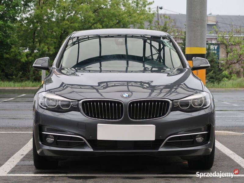 Szary Używany 2019 BMW 320 Gran Turismo Sedan/Limuzyna | 79 999 zł - Obraz 1/4