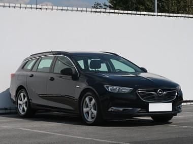 Czarny Używany 2018 Opel Insignia Kombi | 46 999 zł (Uczciwa cena) - Obraz 1/4