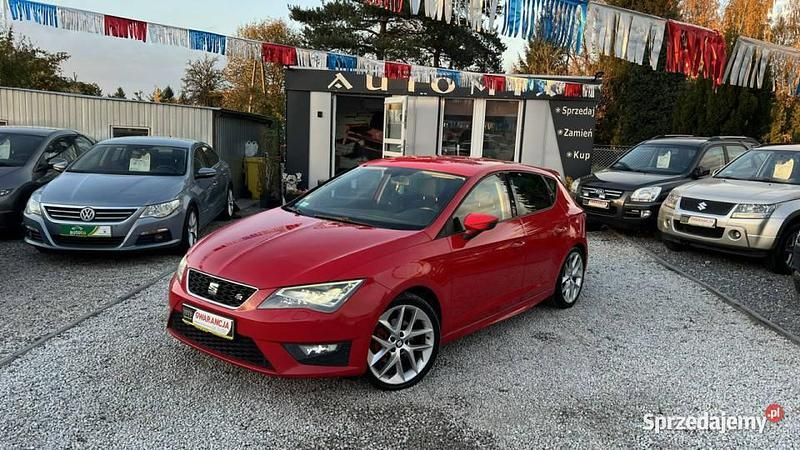 Czerwony Używany 2013 Seat Leon FR Hatchback | 37 900 zł (Uczciwa cena) - Obraz 1/2