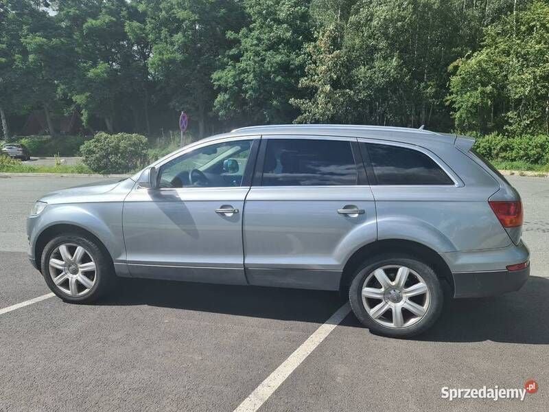 Używany Audi Q7 240 KM (176 kW) 2008 Szary SUV