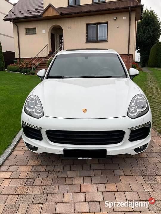 Biały Używany 2016 Porsche Cayenne Edition SUV | 134 990 zł - Obraz 1/4